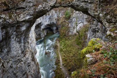 Slovenia photography spots - Little Natural Bridge (Mali naravni most)