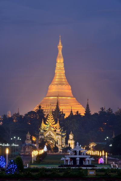 images of Myanmar (Burma) - Shwedagon Pagoda from Pyay Road