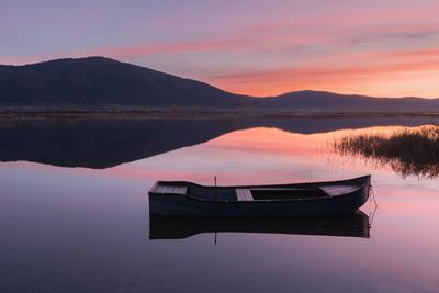 photography spots in Slovenia - Cerknica Lake - Reflections