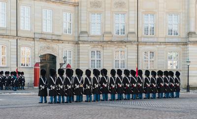 Denmark photo locations - Amalienborg - Change of Guards