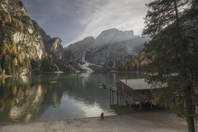 photography locations in The Dolomites - Lago di Braies (Pragser Wildsee) - Classic View
