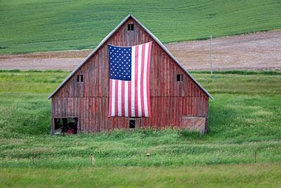 photo spots in United States - Horn School Barn