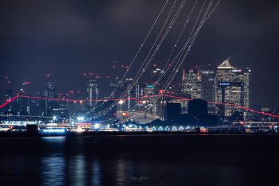 images of London - London City Airport - Runway View