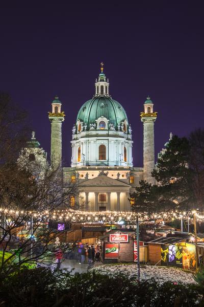 images of Vienna - Karlskirche