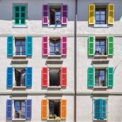 instagram spots in Geneve - Coloured Shutters