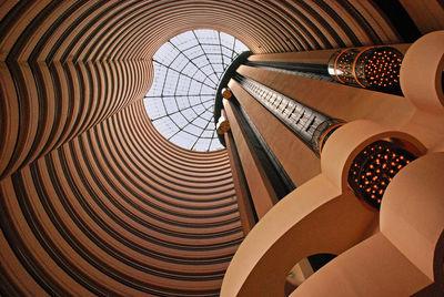 images of Singapore - Holiday Inn Atrium