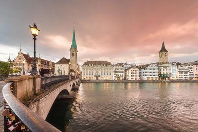 pictures of Zurich - Münsterbrücke Zürich
