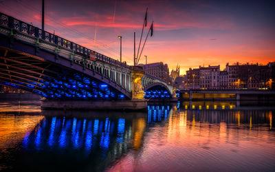 Lyon photography guide - Banks of Rhone at the level of the Lafayette bridge 