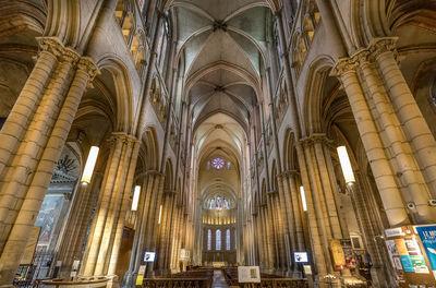 images of Lyon - Interior of the cathedral St-Jean