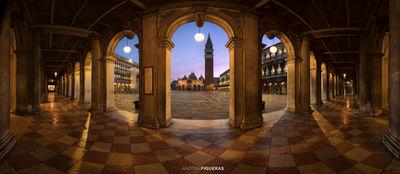 Veneto photo locations - Piazza San Marco (St Mark's Square)
