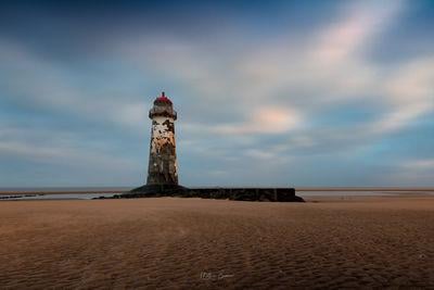 photos of North Wales - Talacre Lighthouse