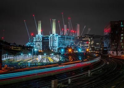 images of London - Battersea Power Station from Ebury Bridge