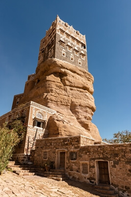 Yemen photo locations - Stone house (Dar Al Hajar)
