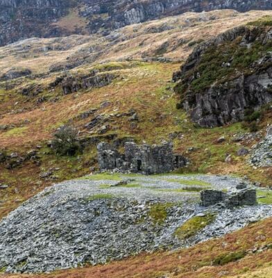photos of North Wales - Cnicht - disused quarry