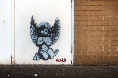 instagram spots in Greater London - Angel Mural