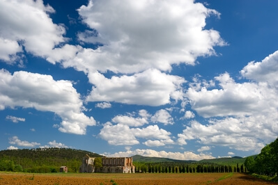 photography locations in Toscana - Abbey of San Galgano