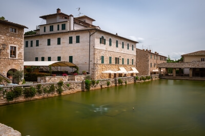 photo locations in Provincia Di Siena - Bagno Vignoni - Piazza delle Sorgenti