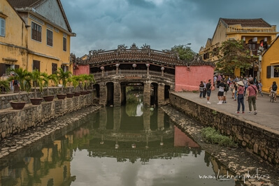 Vietnam photography locations - Japanese Bridge in Hoi An