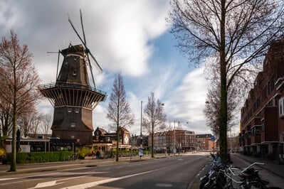 photos of Amsterdam - De Gooyer windmill