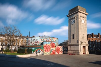 London photography locations - Stockwell War Memorial