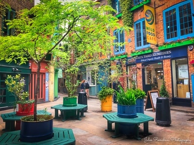 photography spots in London - Neal's Yard