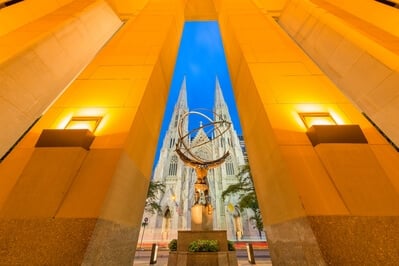United States photography spots - Atlas with St Patrick Cathedral