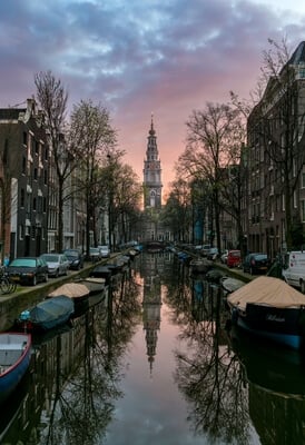 Amsterdam photo locations - Groenburgwal Canal and Zuiderkerk