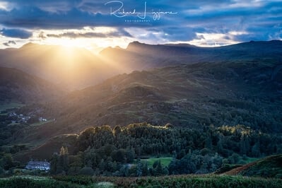 England photography locations - Loughrigg fell - summit