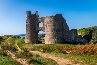 images of South Wales - Pennard Castle