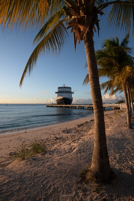 photos of the Turks and Caicos Islands - Grand Turk Cruise Center - Beach