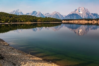 photo locations in Wyoming - Chapel Bay