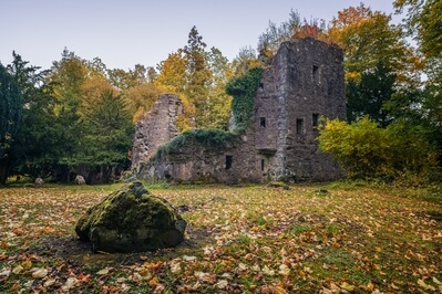 United Kingdom instagram spots - Finlarig Castle