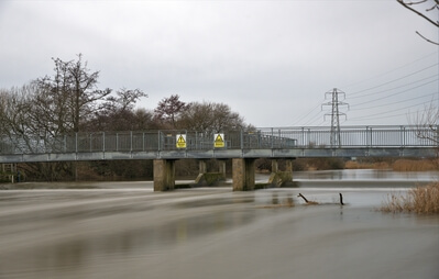 Bridge over the Stour weir at Throop