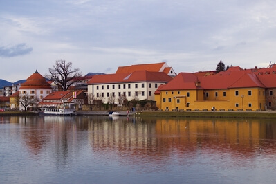 photo spots in Slovenia - Right bank of Drava river, Maribor