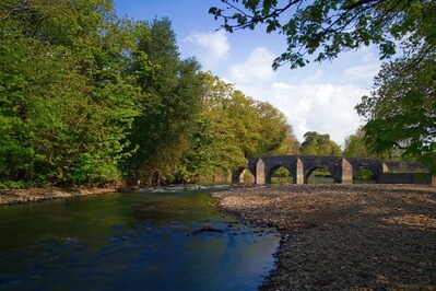 photos of South Wales - The Dipping Bridge