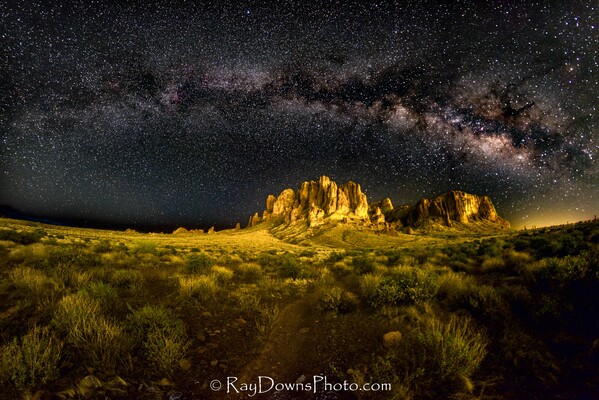 Full Bow Milky way over the Superstition Mountains. 