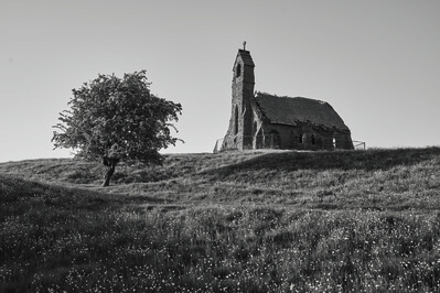England photo locations - Cottam Chapel