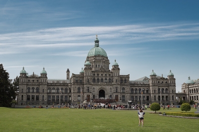 British Columbia instagram locations - British Columbia Parliament Buildings - Exterior
