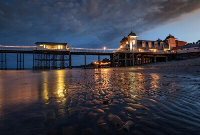 images of South Wales - Penarth Pier