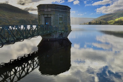 Wales instagram locations - Talybont Reservoir