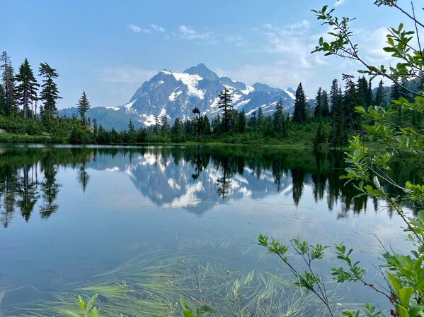 Picture Lake in the foreground, with Mount Shuksan looming in the distance.