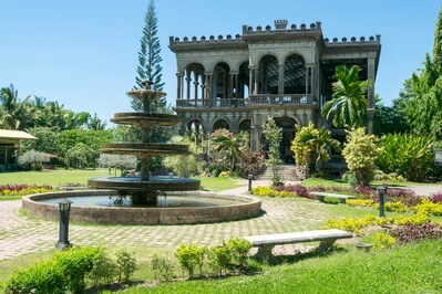 Western Visayas photography spots - The Ruins in Talisay