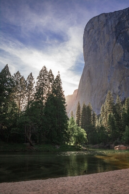 pictures of Yosemite National Park - El Capitan- Merced River View