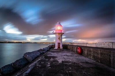 photo spots in England - Brixham Harbour Lighthouse, Brixham