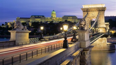pictures of Budapest - Széchenyi Chain Bridge