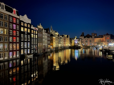 Amsterdam photography spots - Damrak Avenue