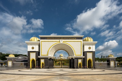 photos of Kuala Lumpur - Malaysia National Palace