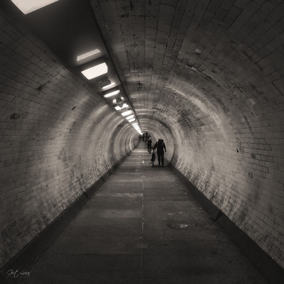 pictures of London - Greenwich foot tunnel