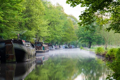 photography spots in United Kingdom - Rochdale Canal Hebden Bridge