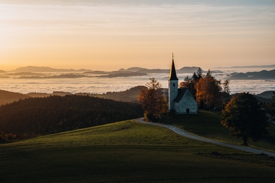 photography spots in Slovenia - Bojtina Church